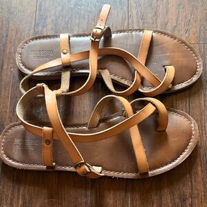 Universal Thread Tan Leather Strappy Sandals